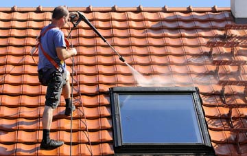 roof cleaning Navenby, Lincolnshire